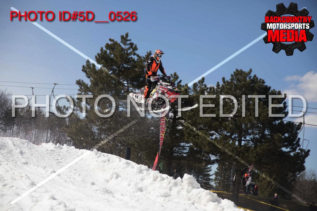 5D__0526.jpg