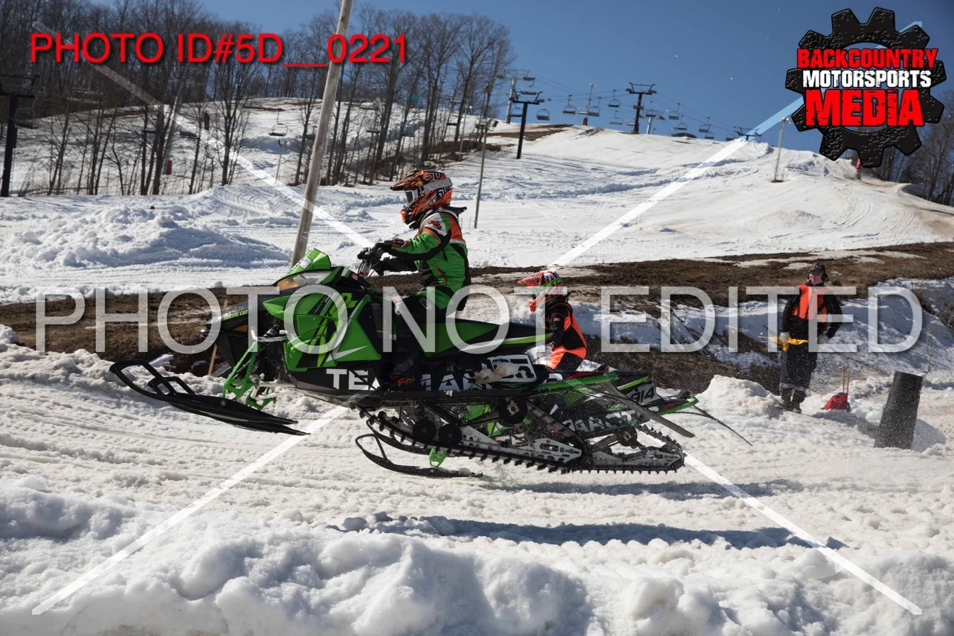 5D__0221.jpg