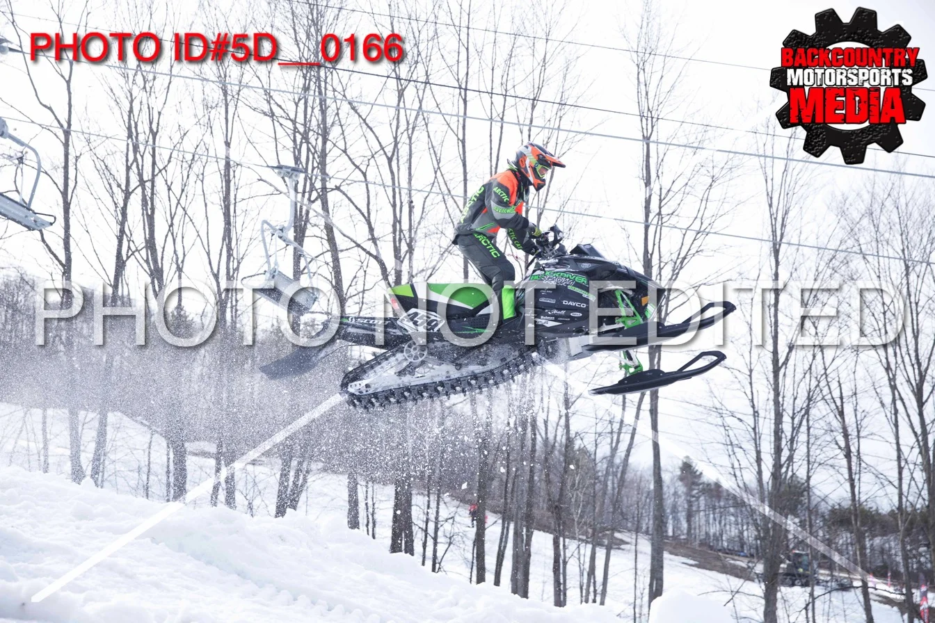 5D__0166.jpg