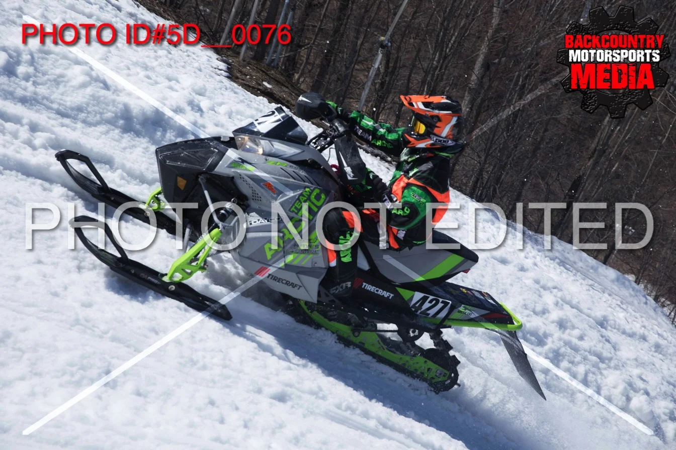 5D__0076.jpg