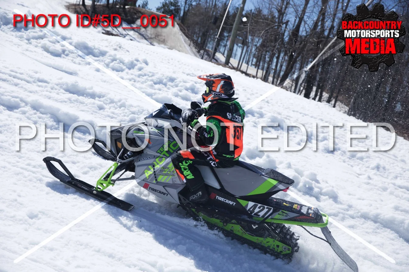 5D__0051.jpg