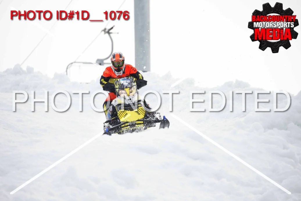 1D__1076.jpg