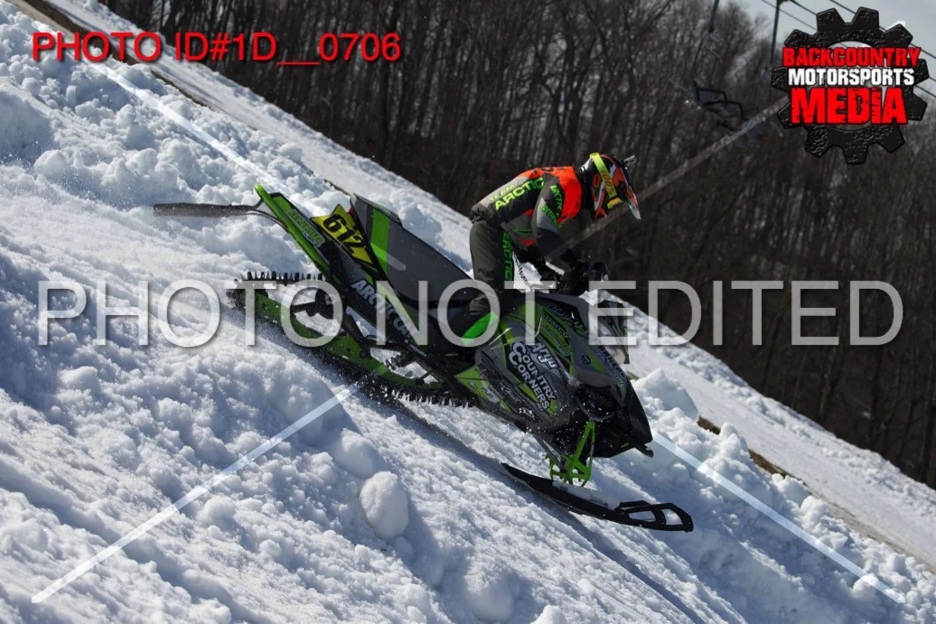 1D__0706.jpg