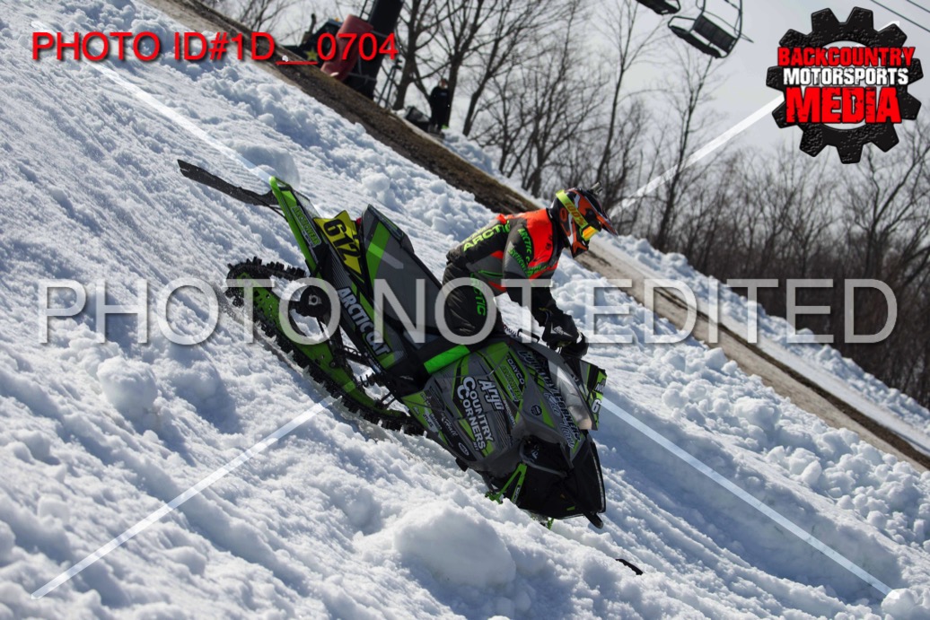 1D__0704.jpg