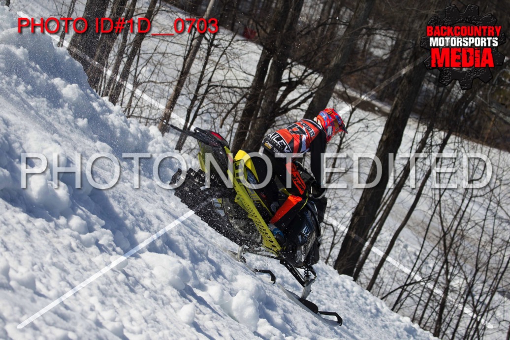 1D__0703.jpg