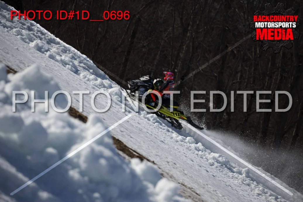 1D__0696.jpg