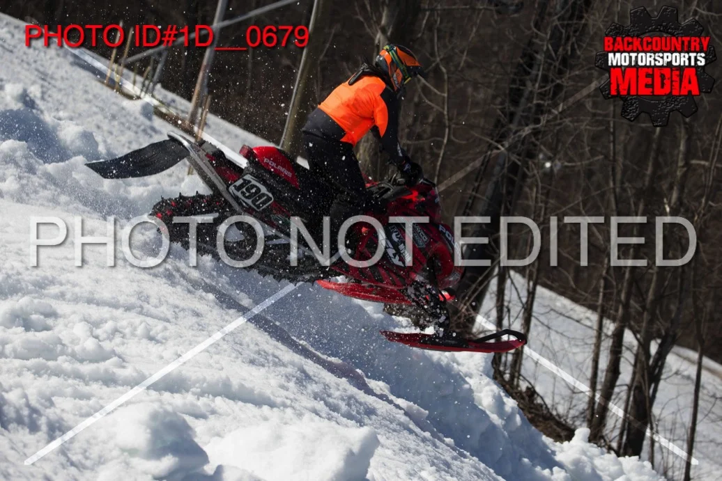 1D__0679.jpg