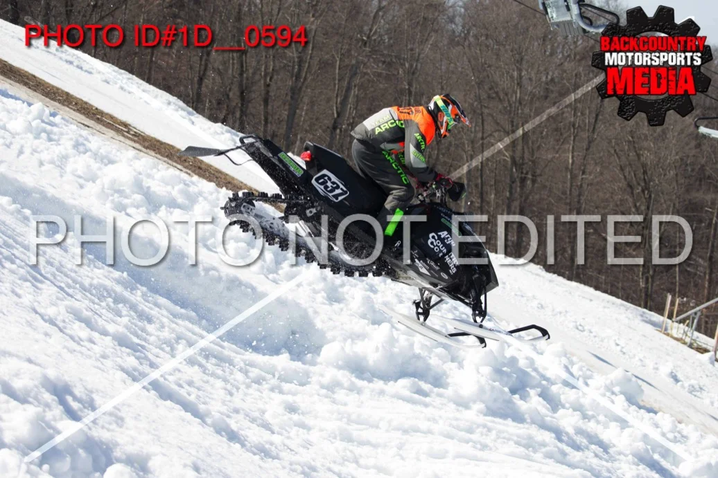 1D__0594.jpg