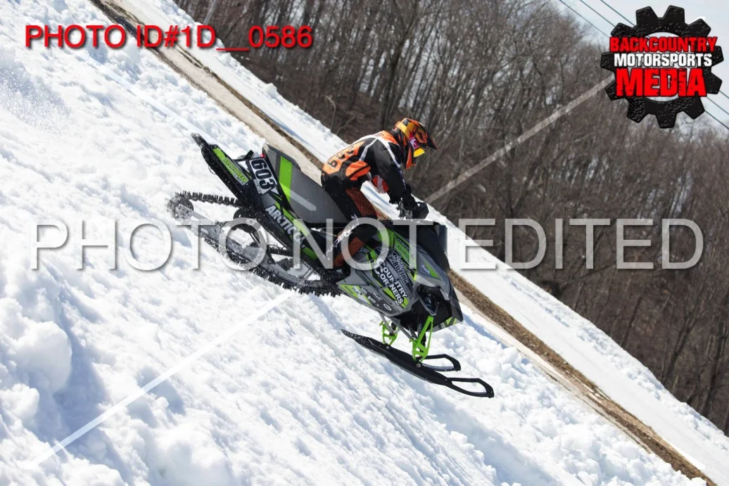 1D__0586.jpg