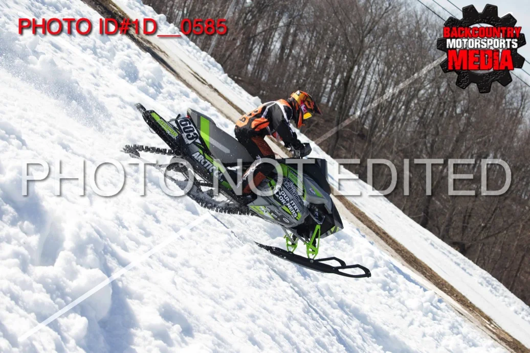 1D__0585.jpg