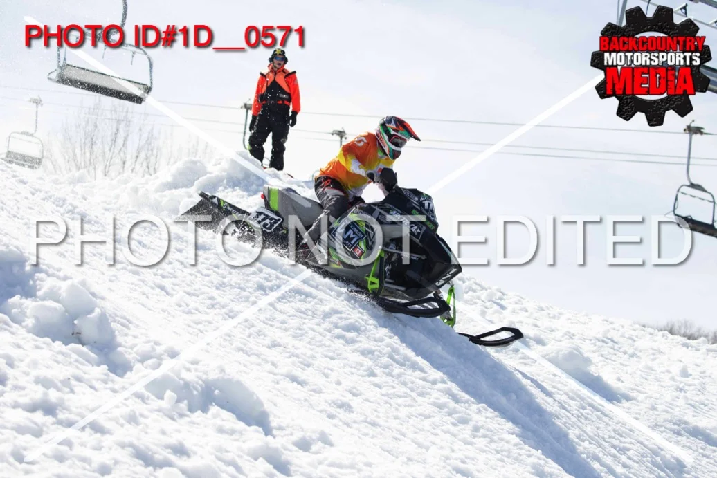 1D__0571.jpg