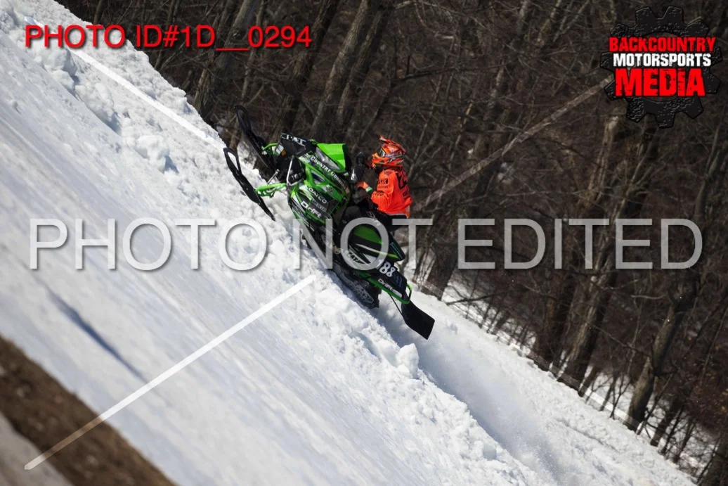 1D__0294.jpg