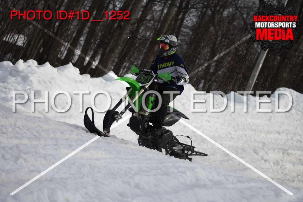 1D__1252.jpg