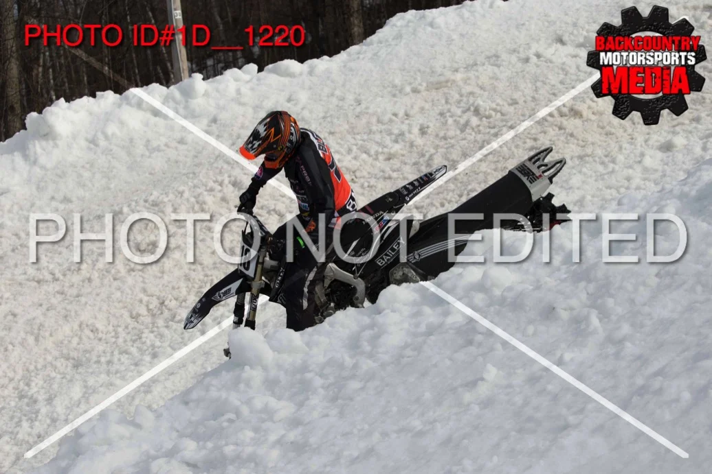 1D__1220.jpg