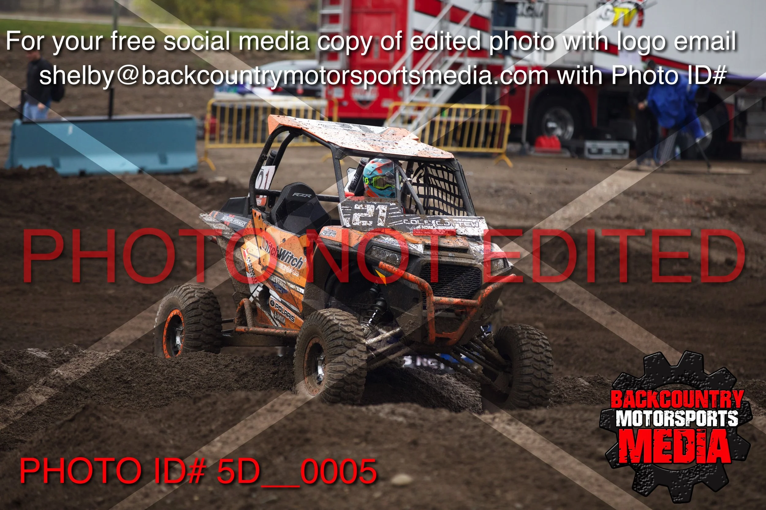 5D__0005.jpg