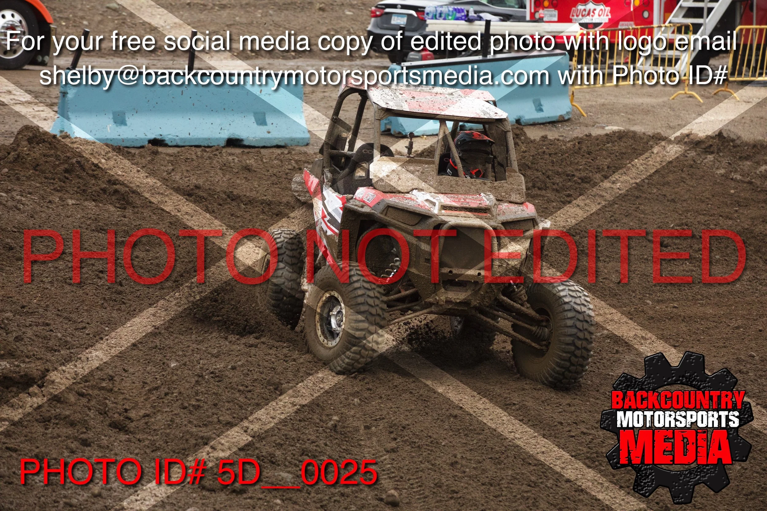 5D__0025.jpg
