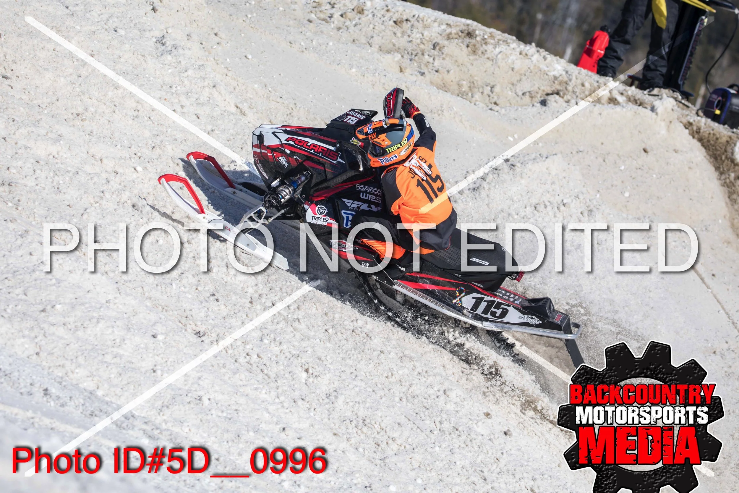 5D__0996.jpg