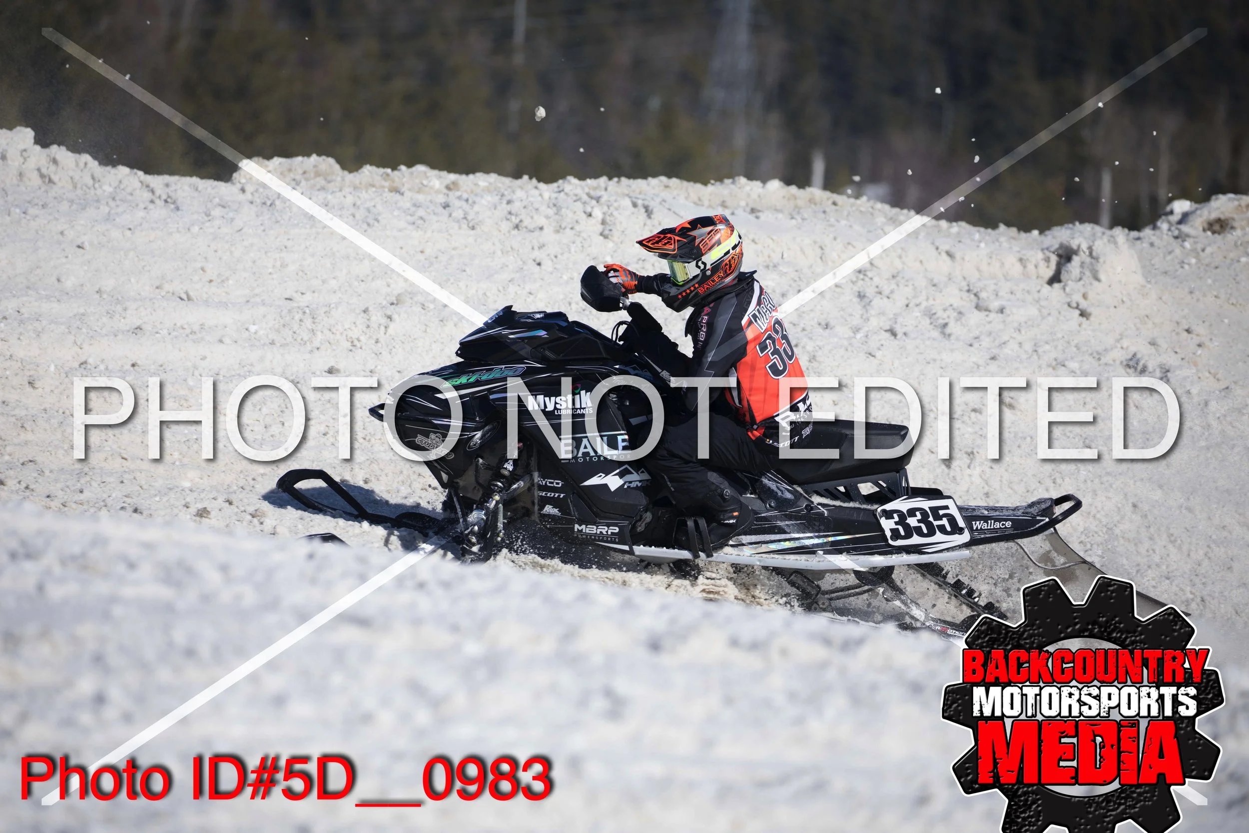 5D__0983-1.jpg