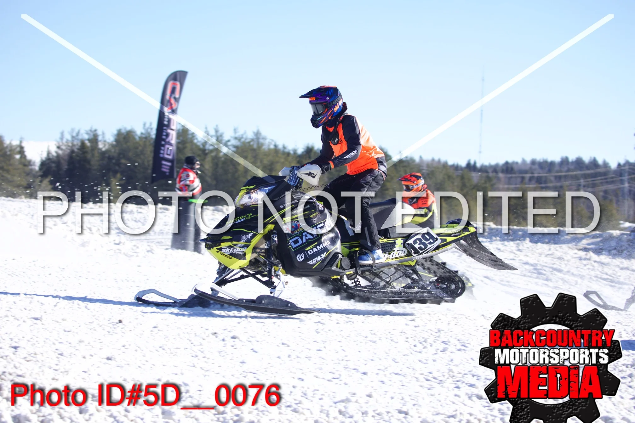 5D__0076.jpg