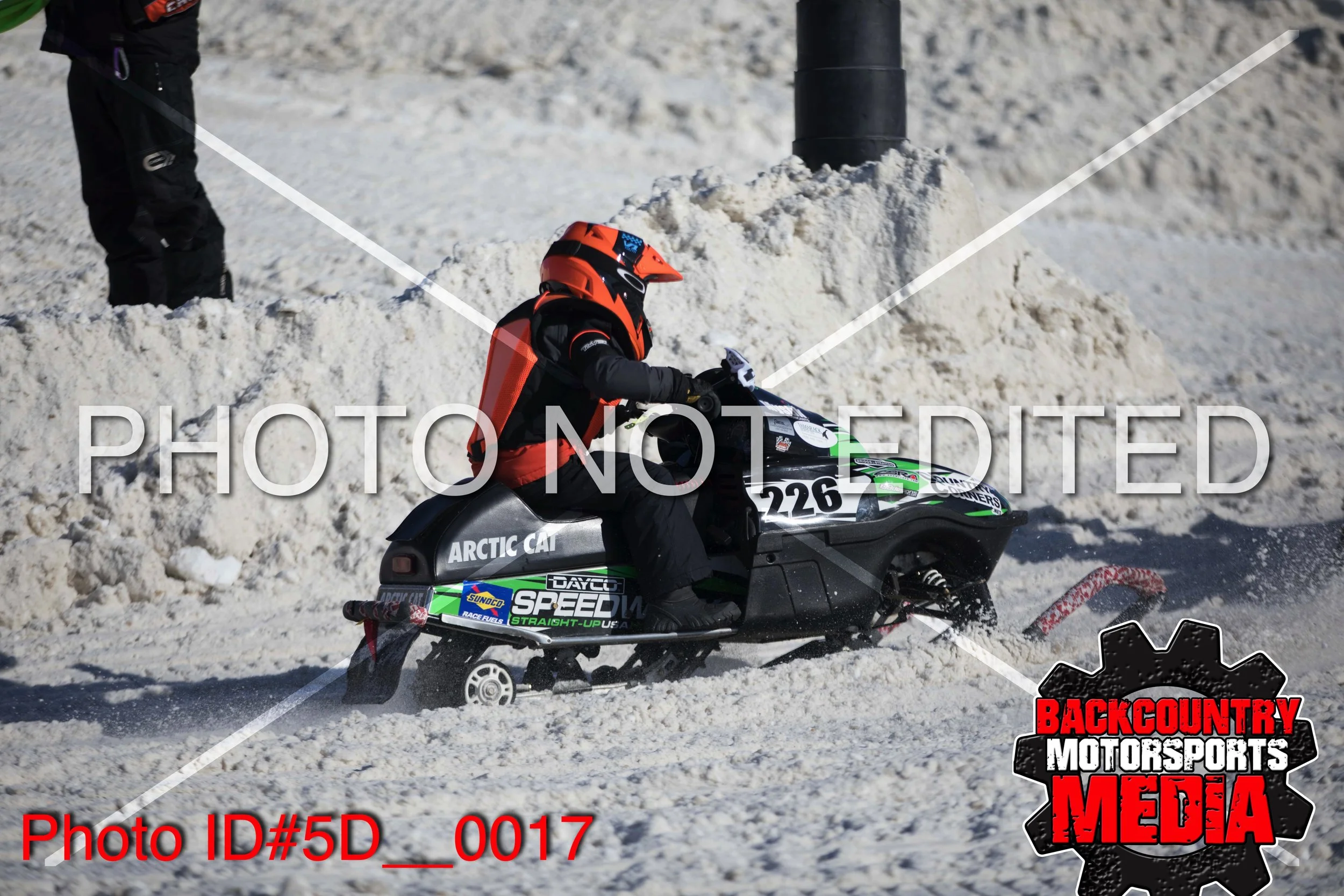 5D__0017.jpg
