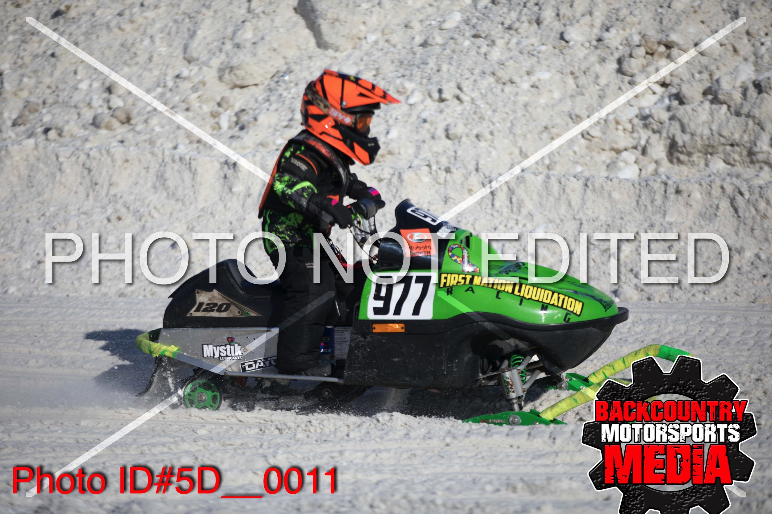 5D__0011.jpg