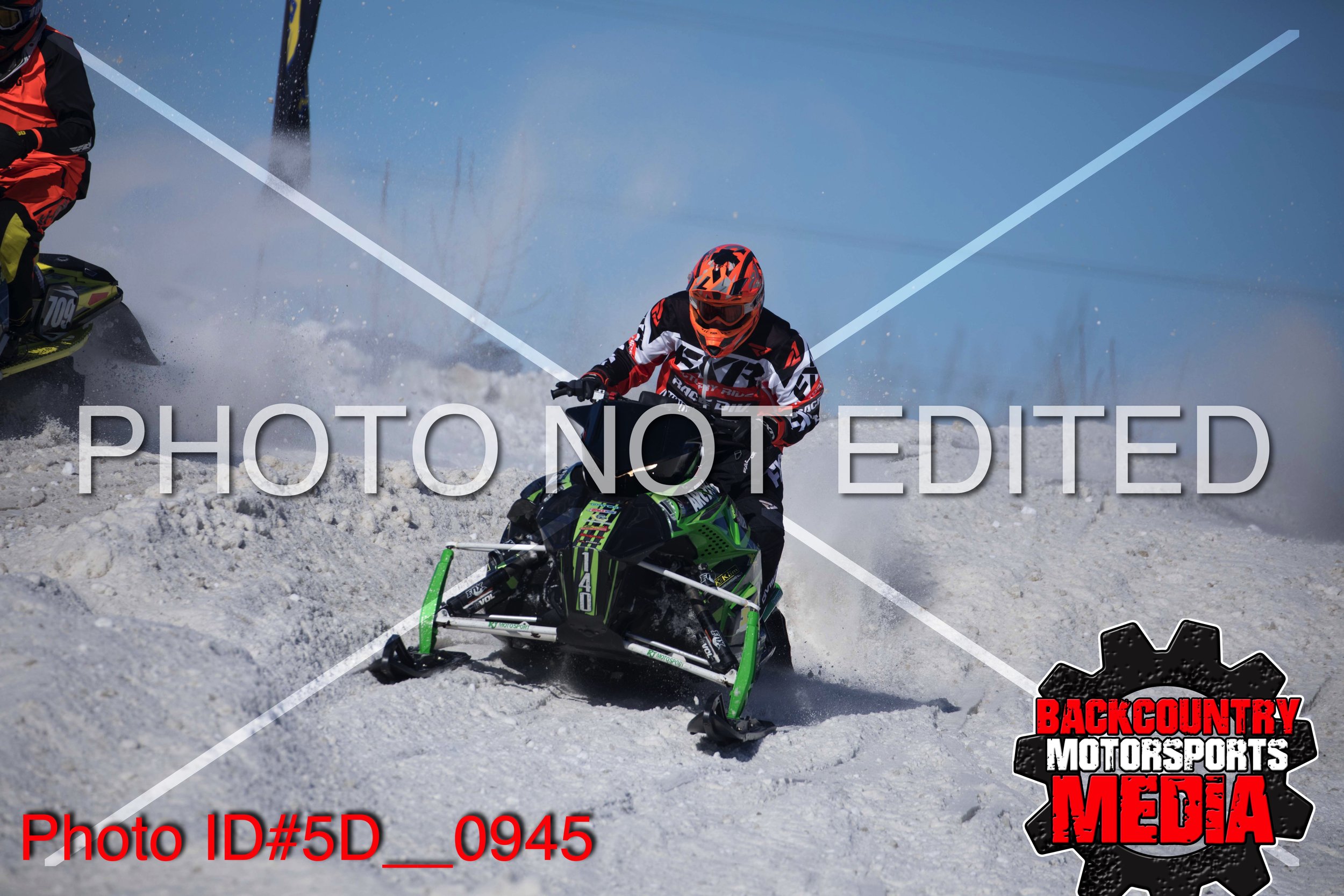 5D__0945-1.jpg