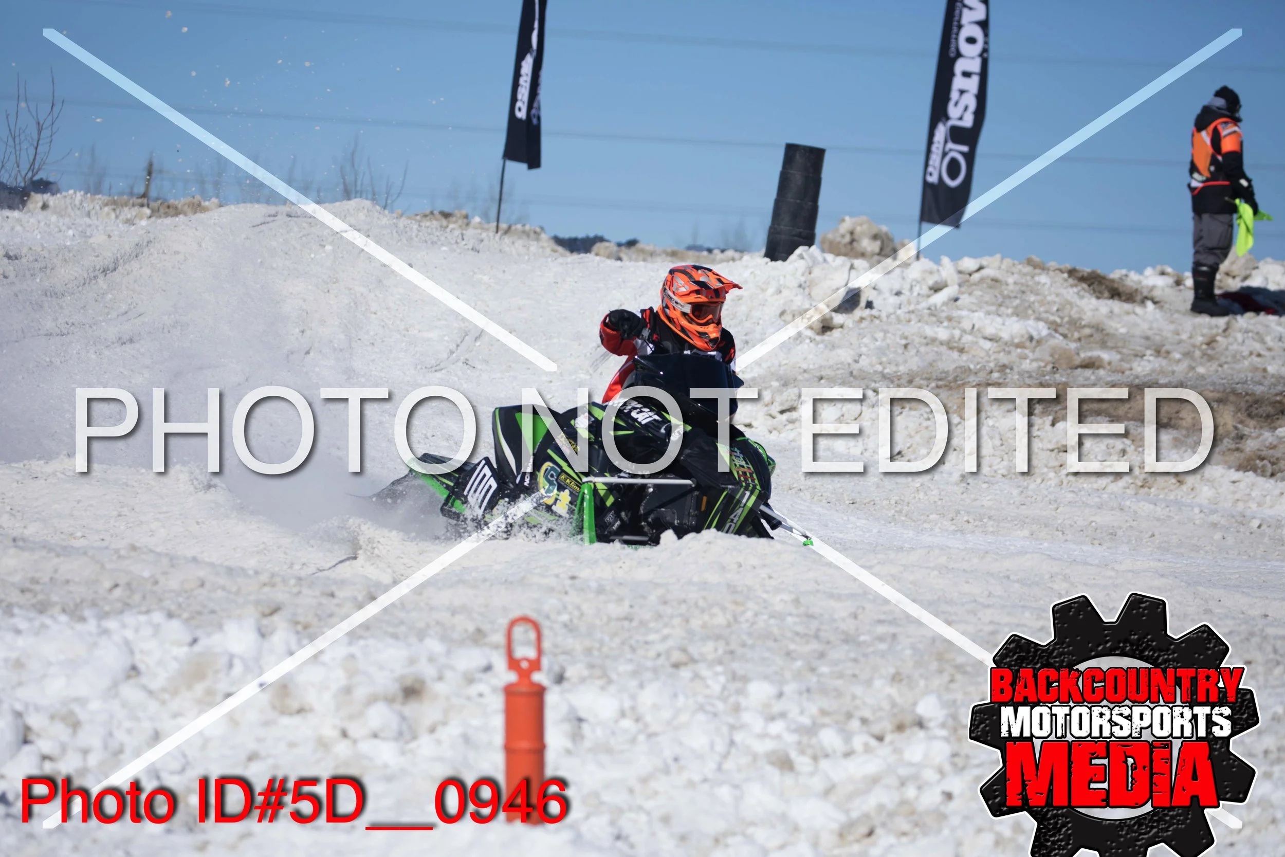 5D__0946-1.jpg