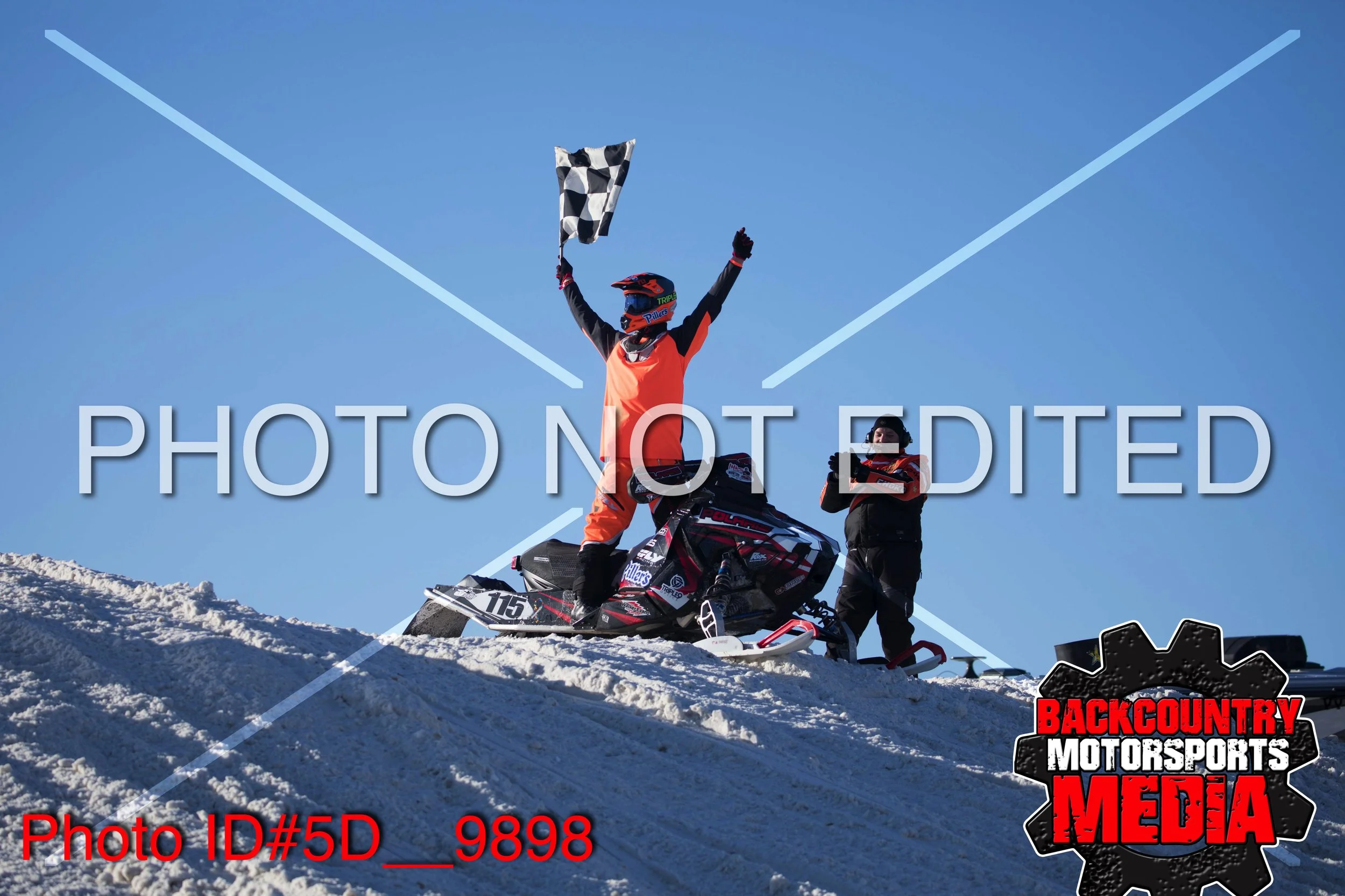 5D__9898.jpg