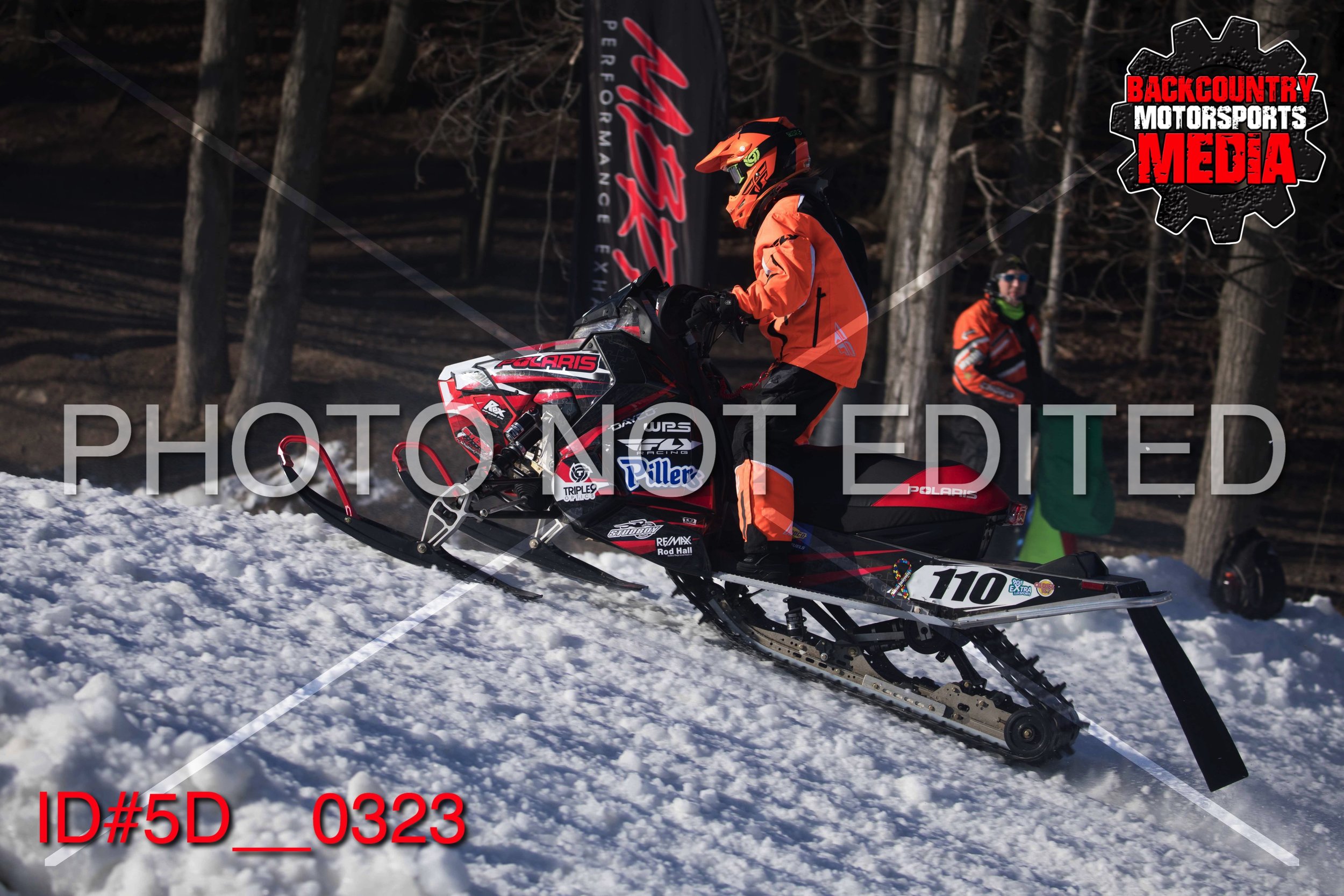 5D__0323.jpg