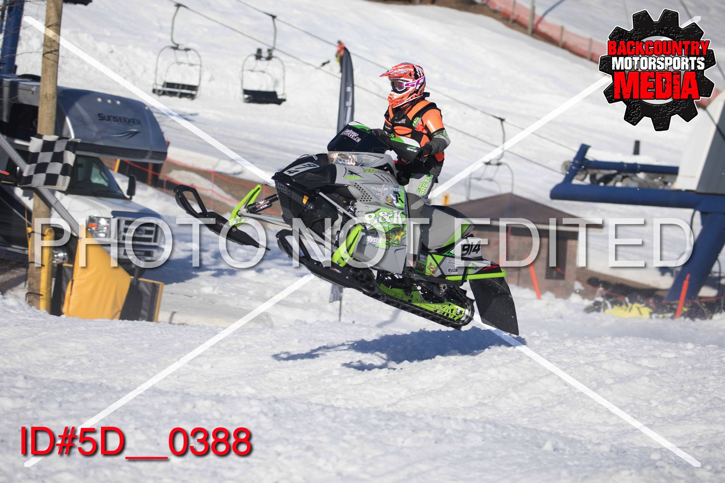 5D__0388.jpg