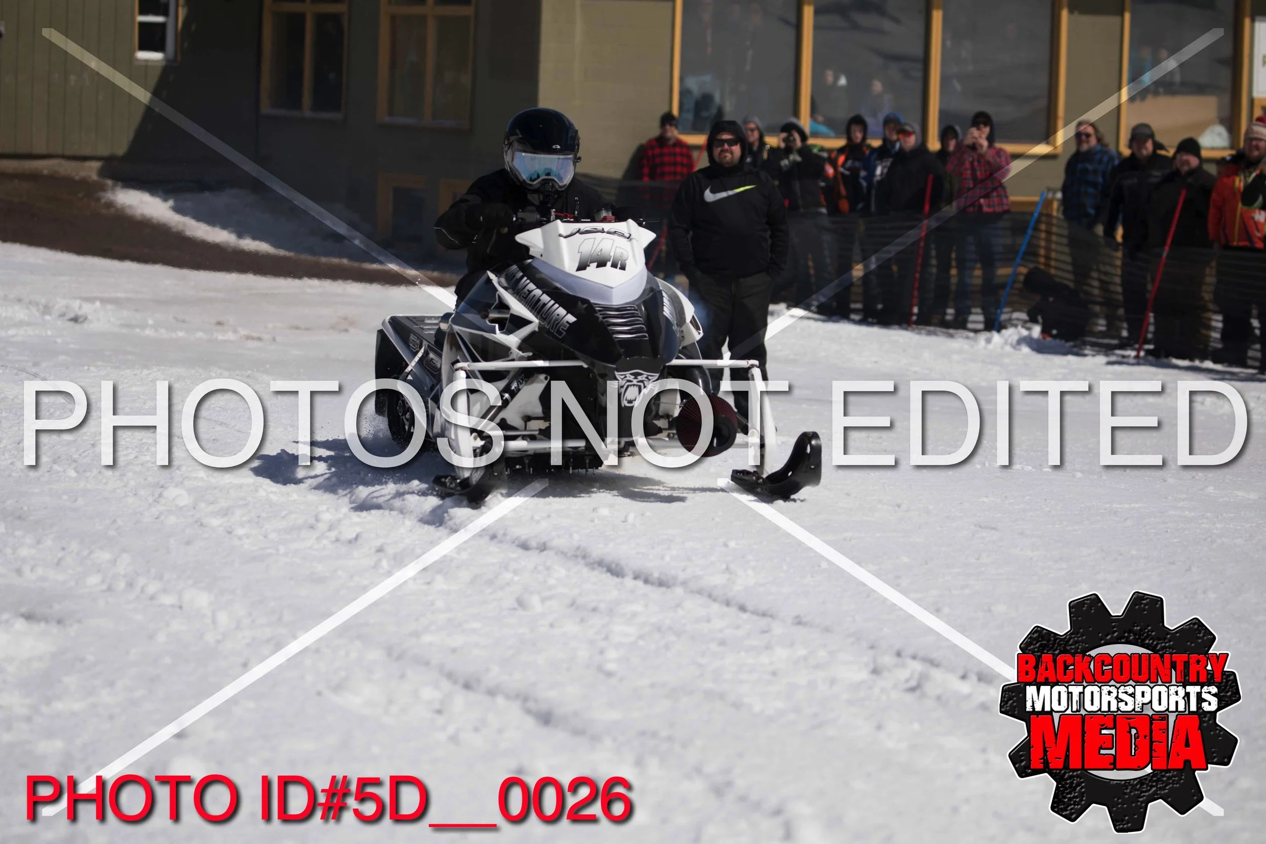 5D__0026.jpg