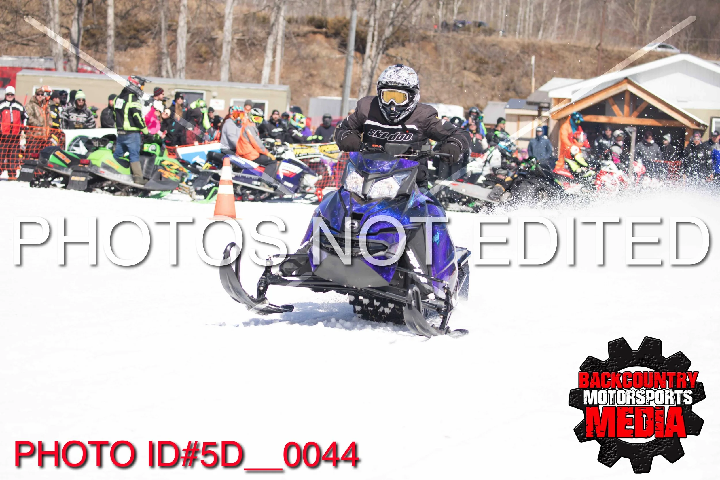 5D__0044.jpg