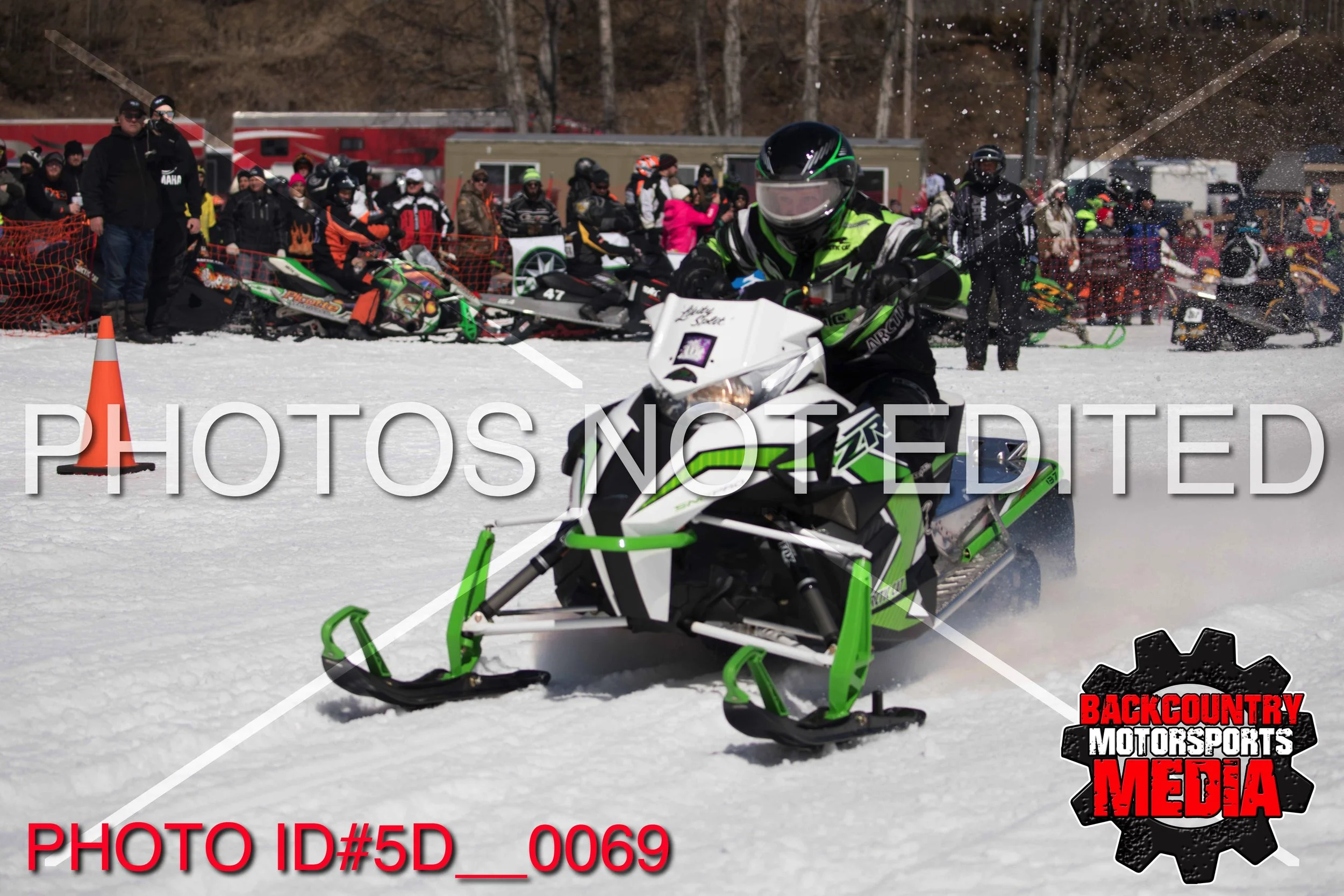 5D__0069.jpg