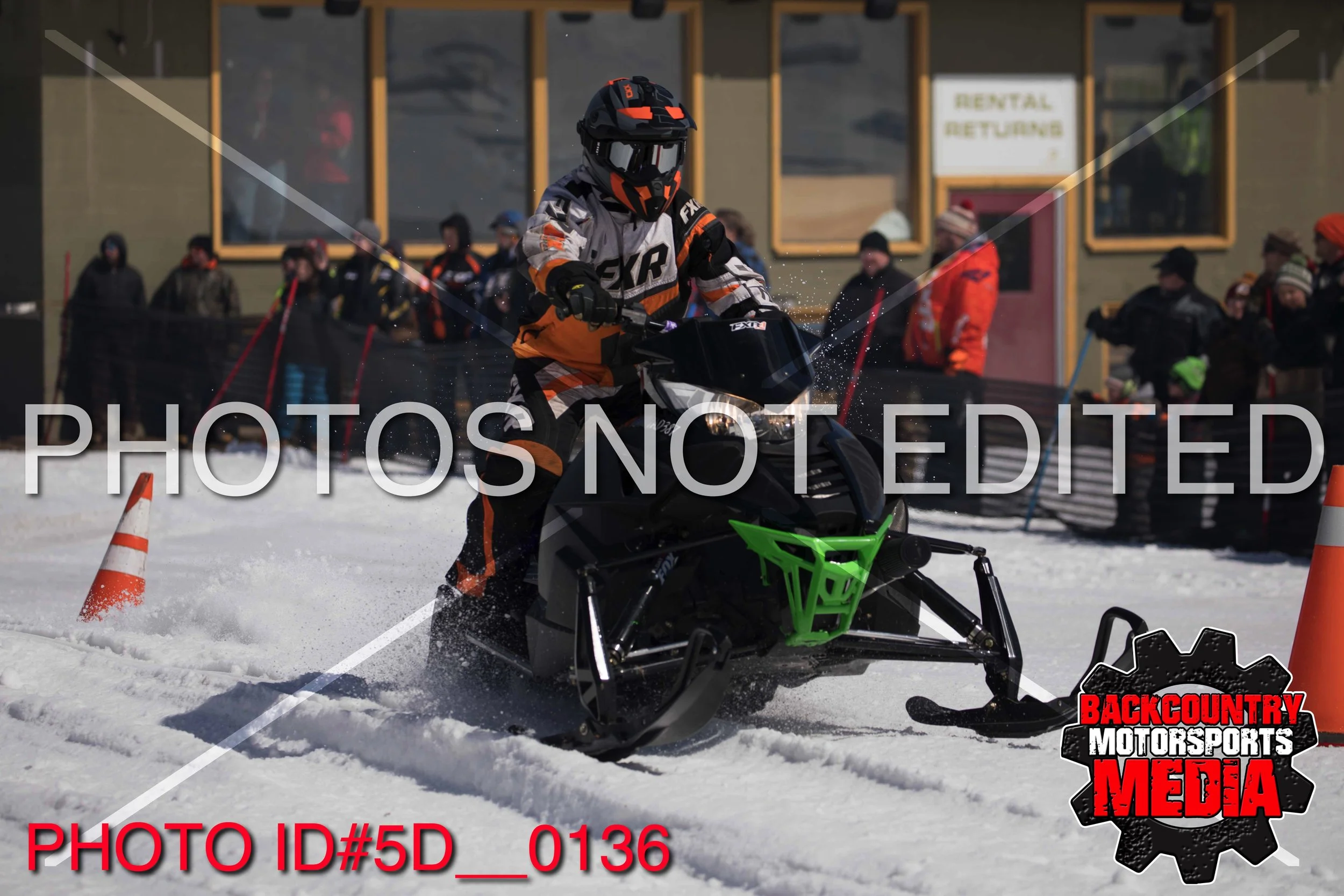 5D__0136.jpg