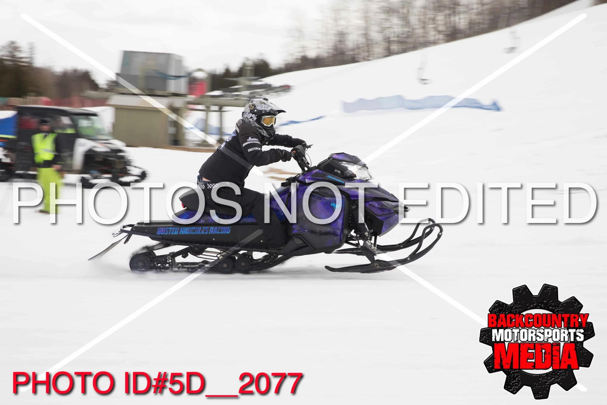 5D__2077.jpg
