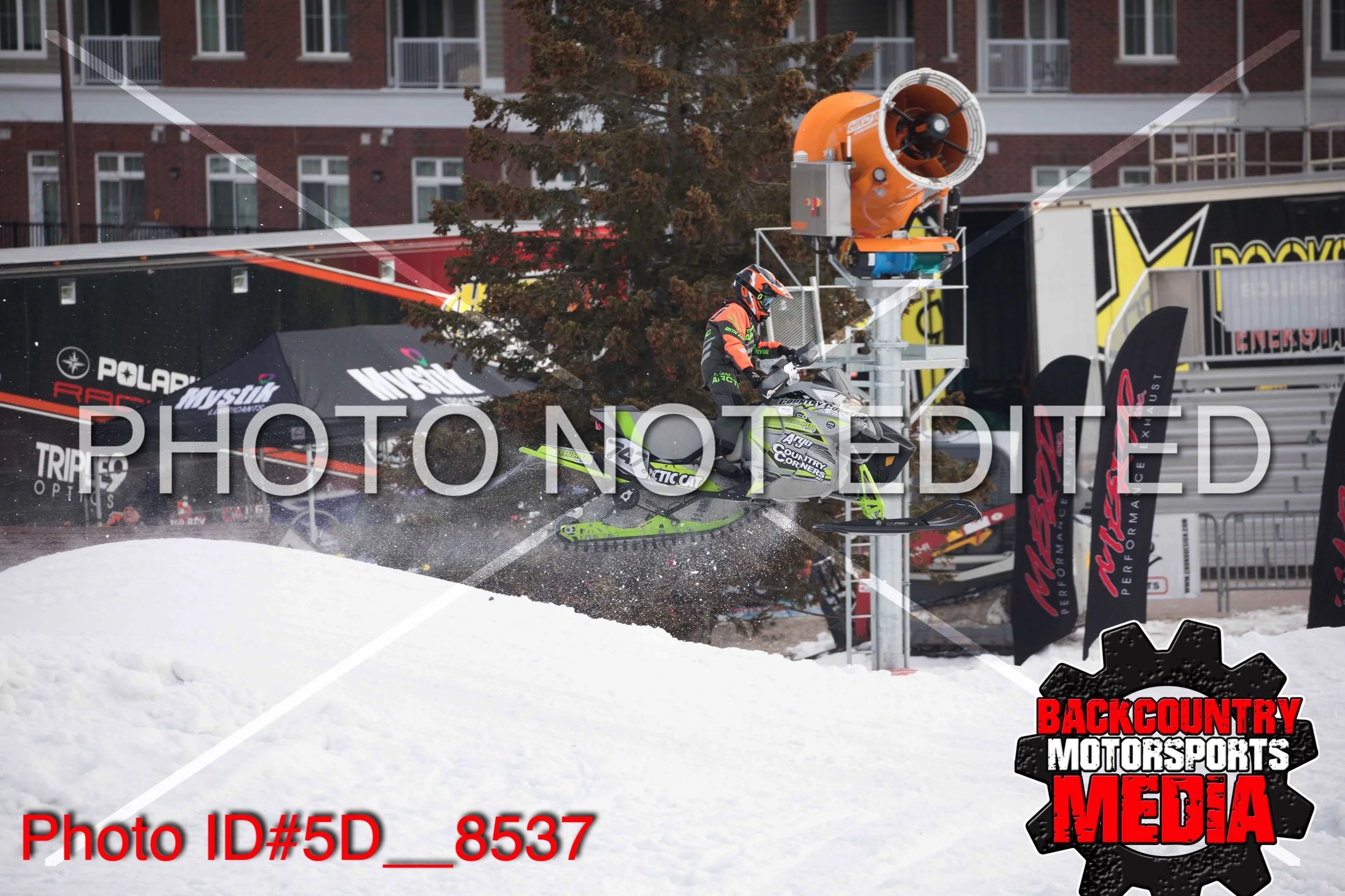 5D__8537.jpg