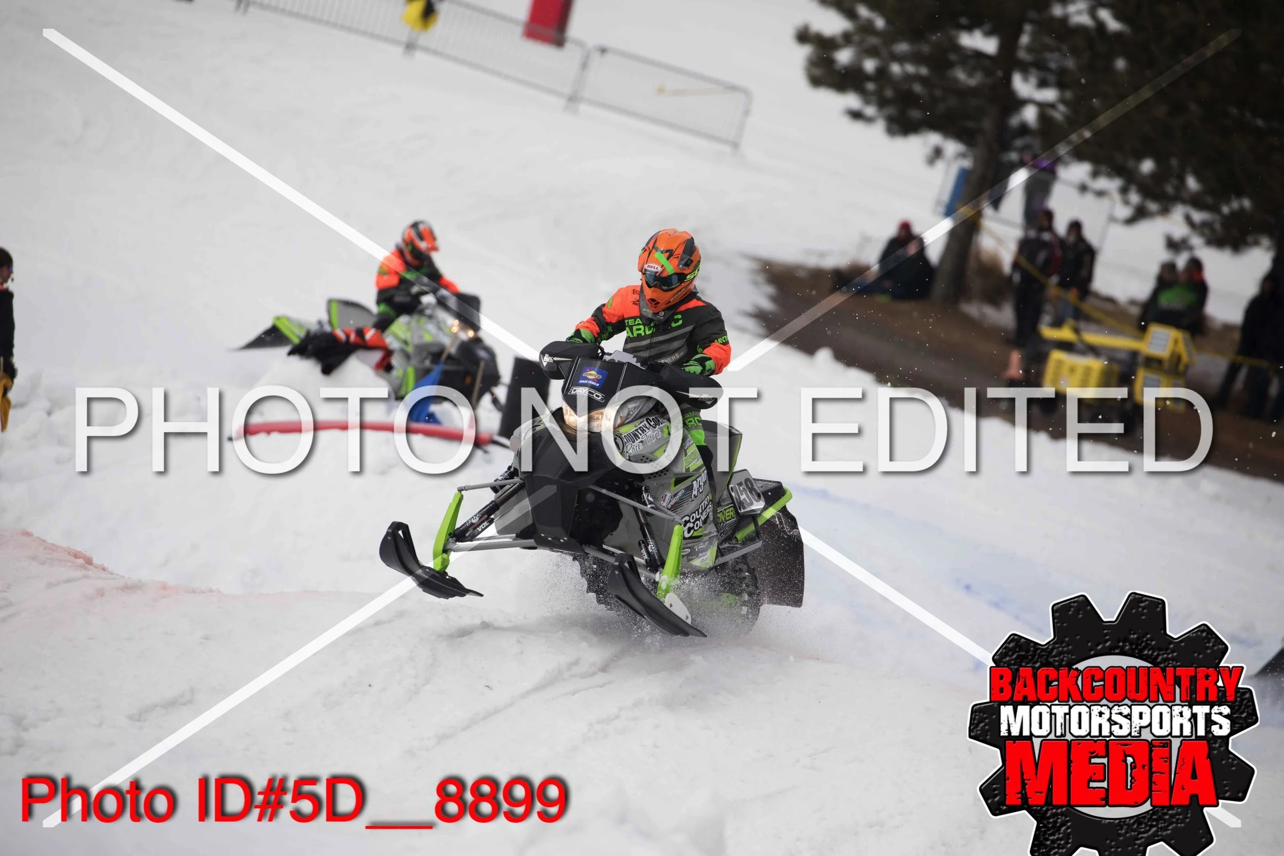 5D__8899.jpg