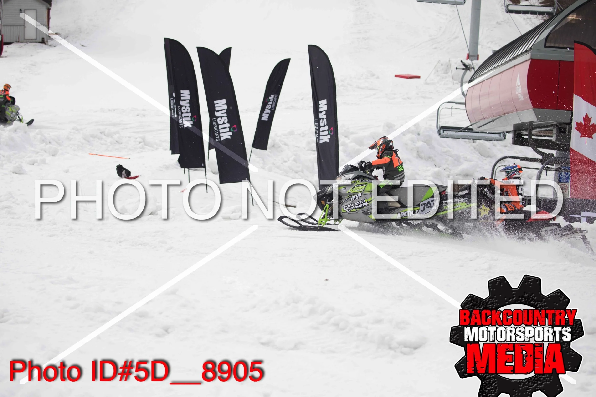 5D__8905.jpg