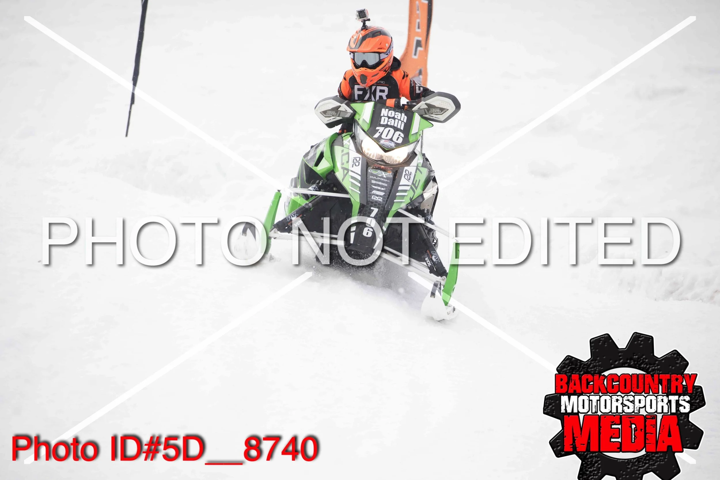 5D__8740.jpg