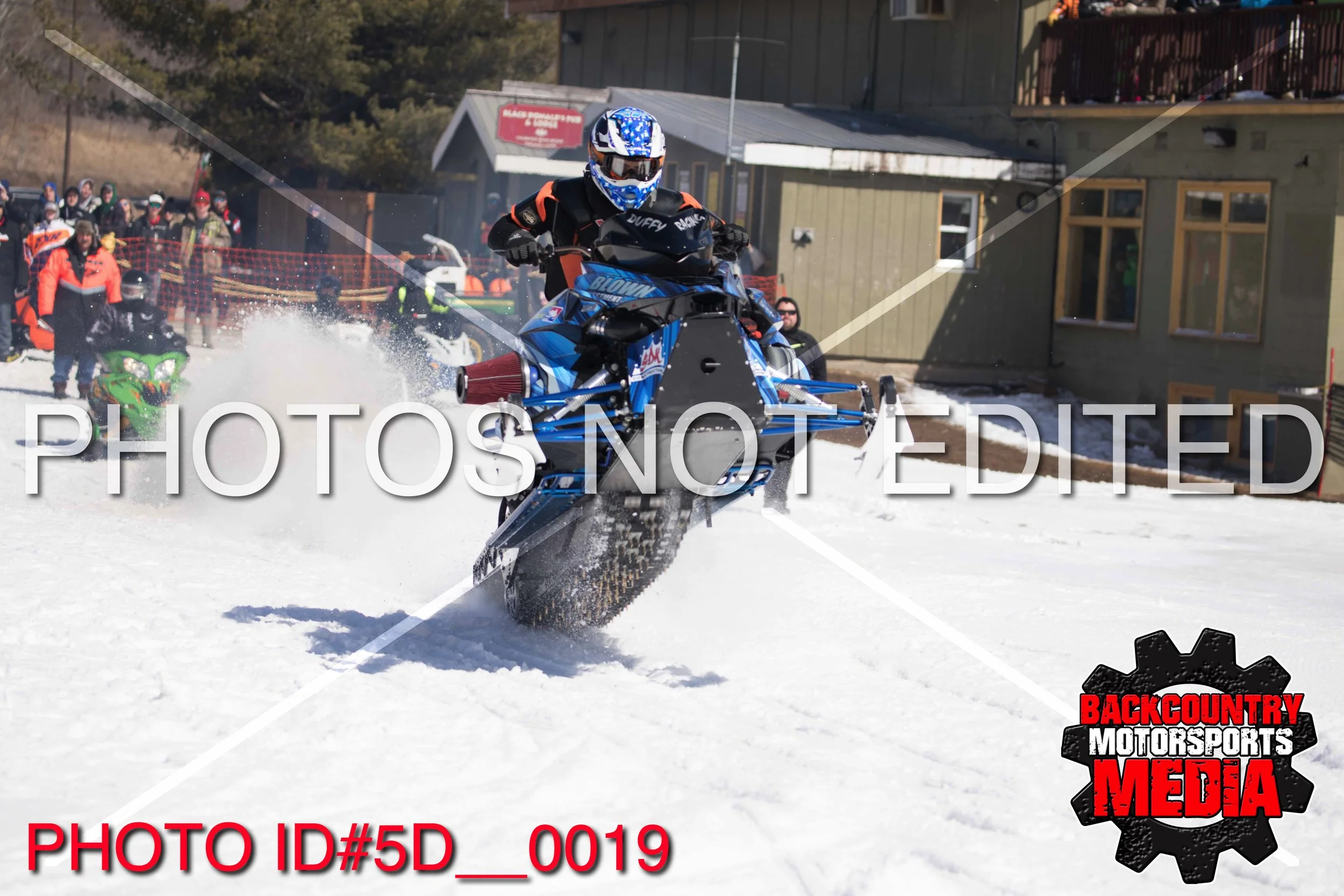 5D__0019.jpg