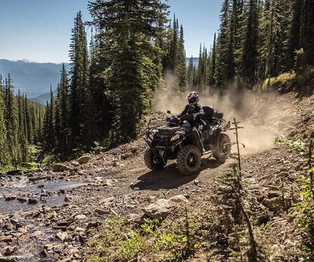 Some of our assignments take us to the most beautiful places! Toby Creek Adventures was an all time highlight! Check out some of our favourite shots from our trip with CFMOTO Canada in British Columbia! #backcountryliving