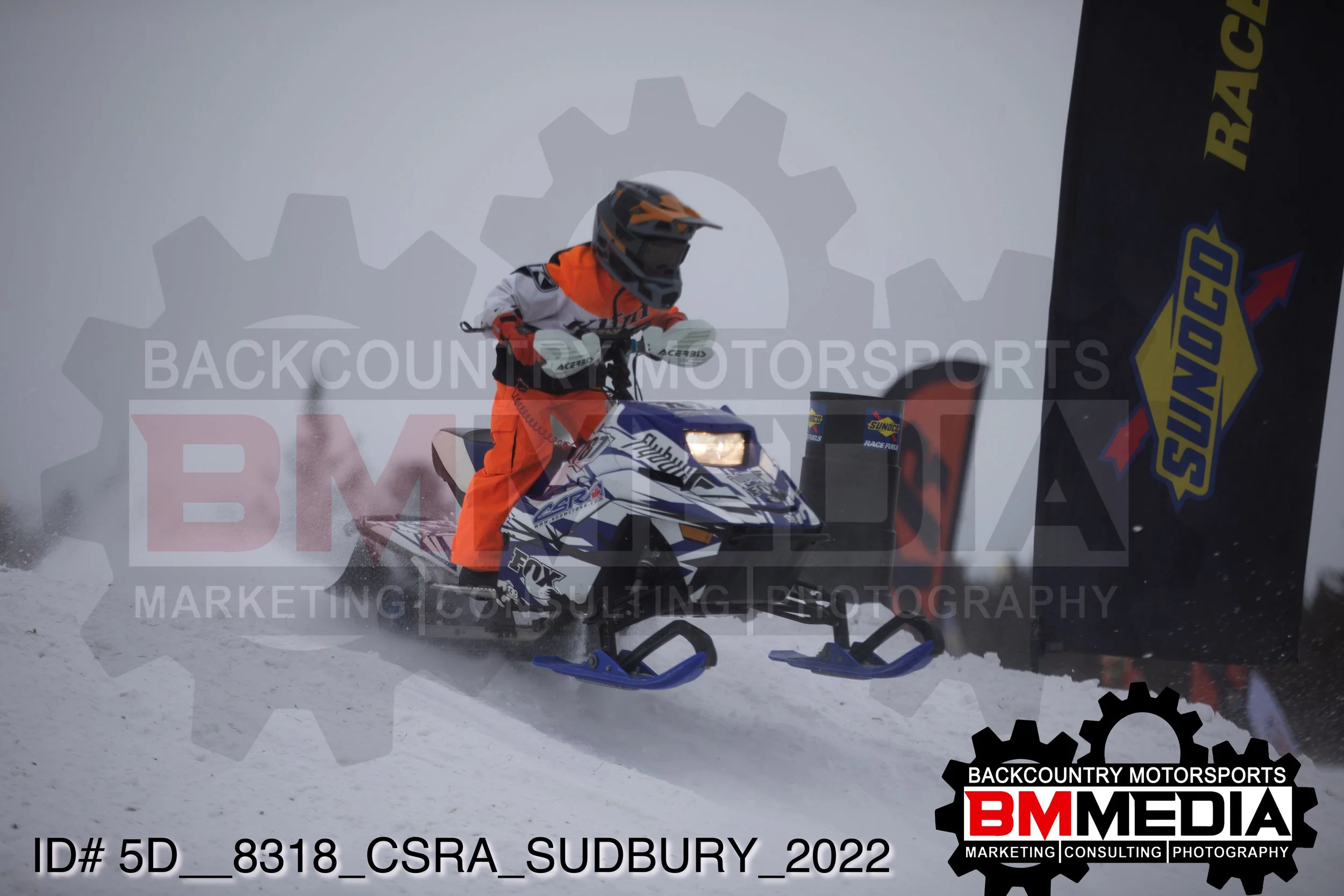 5D__8318.jpg