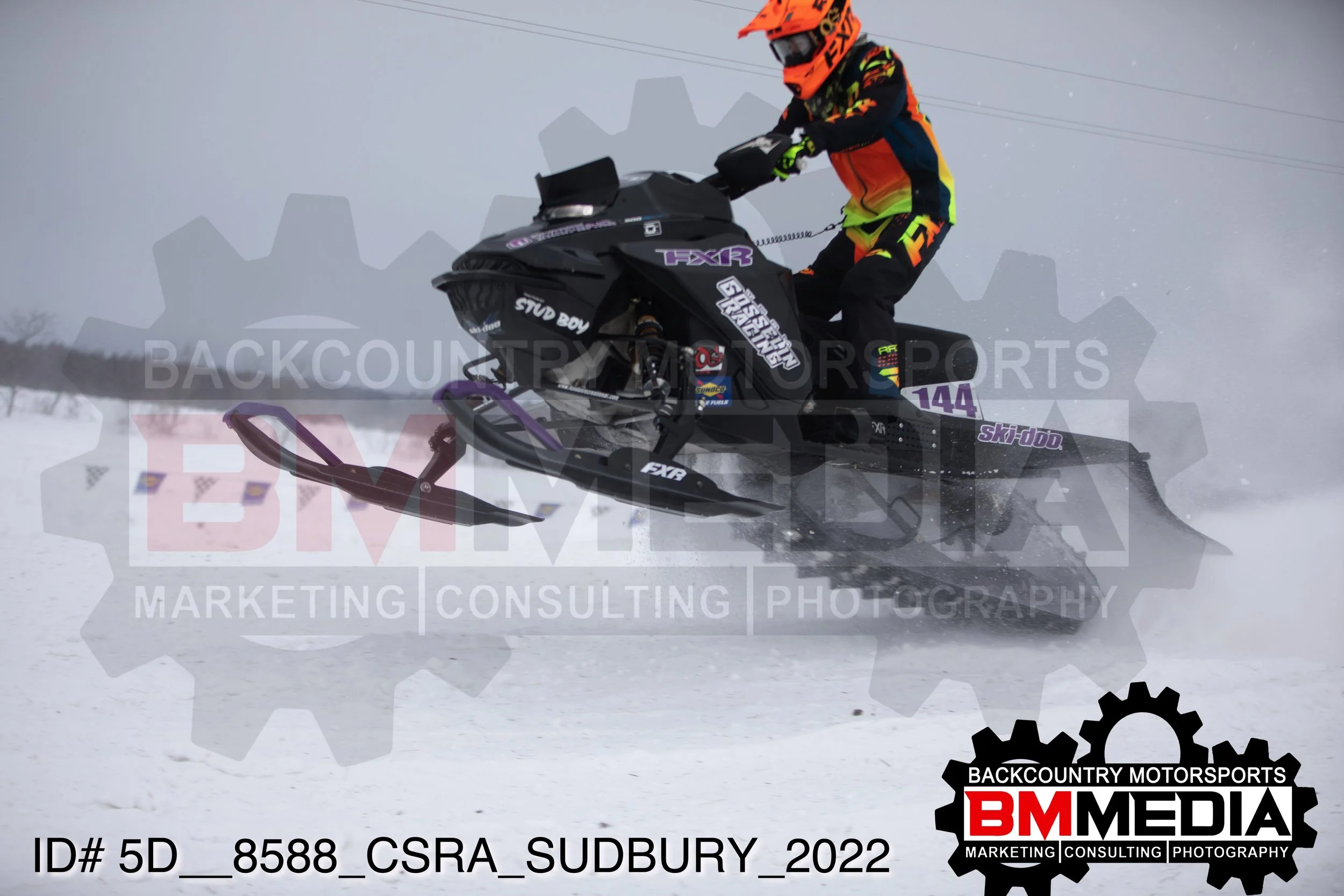 5D__8588.jpg