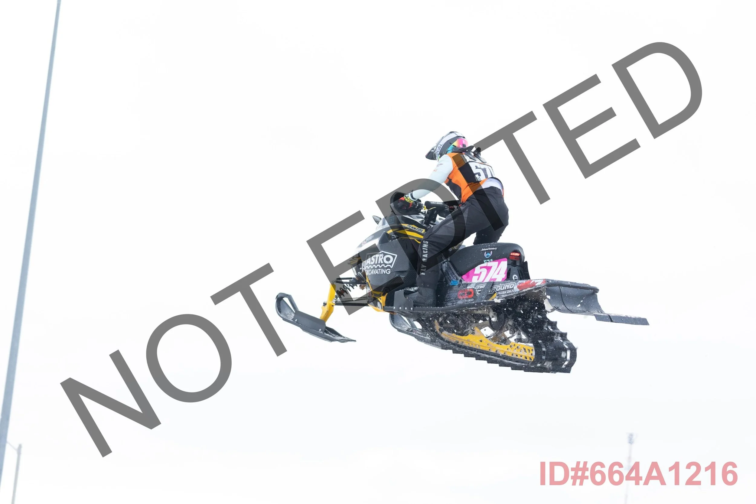 664A1216.jpg