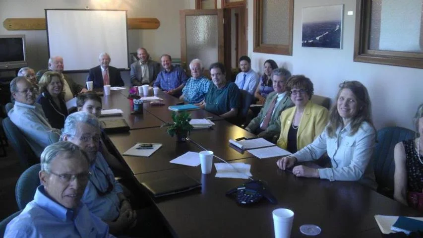 FCC members meet.jpg