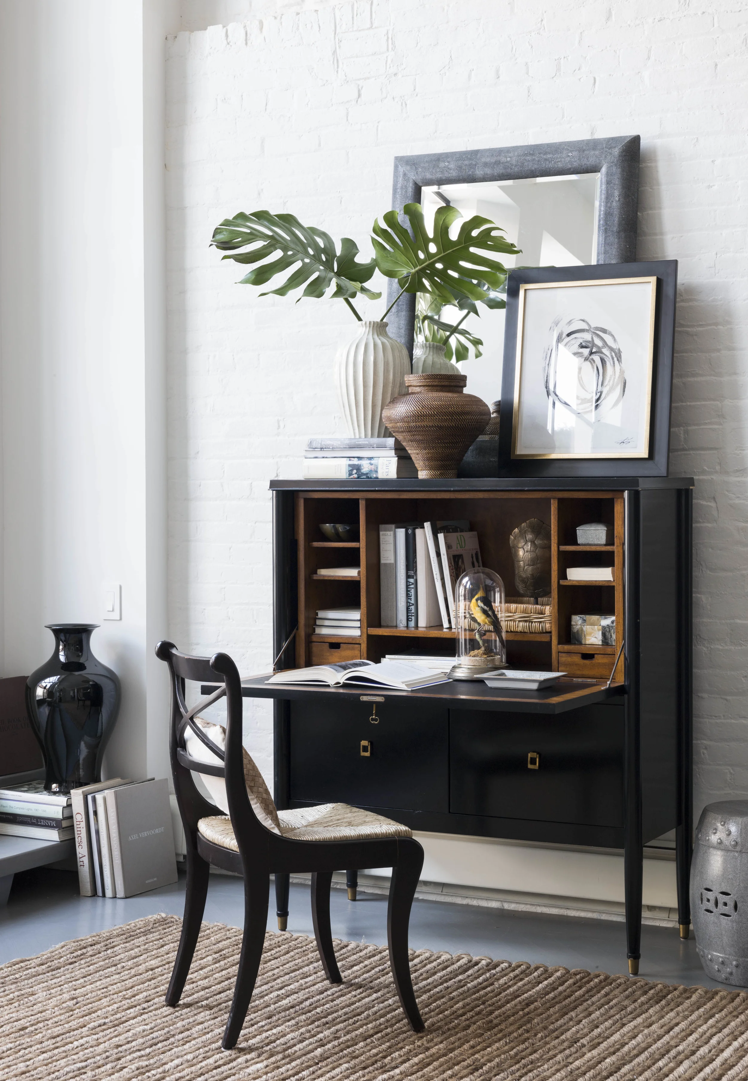 *la_courte_desk_271.jpg