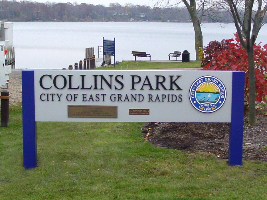  Non-lit monument sign with aluminum structure and post and dimensional lettering. 