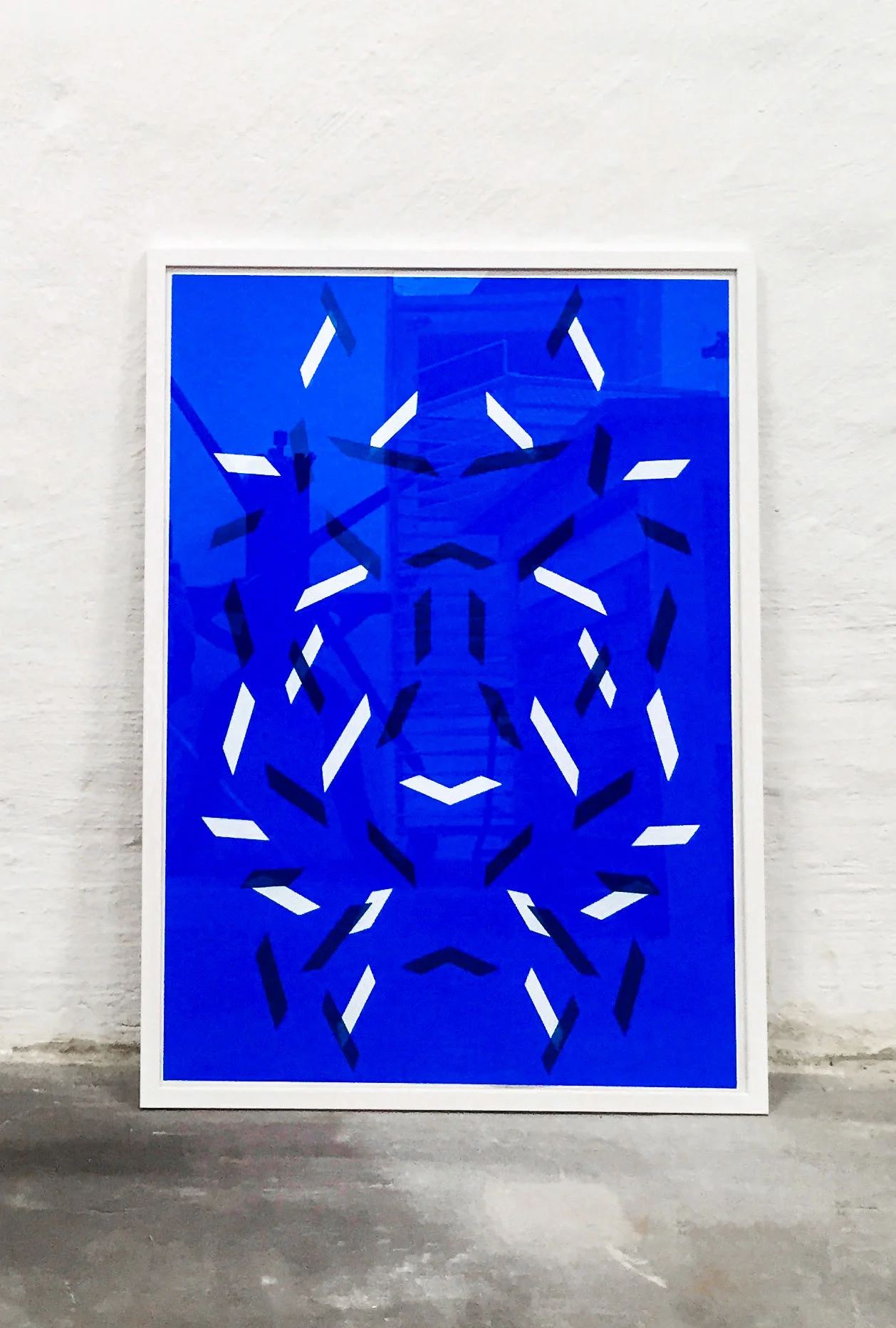 BLUE_W4.jpg
