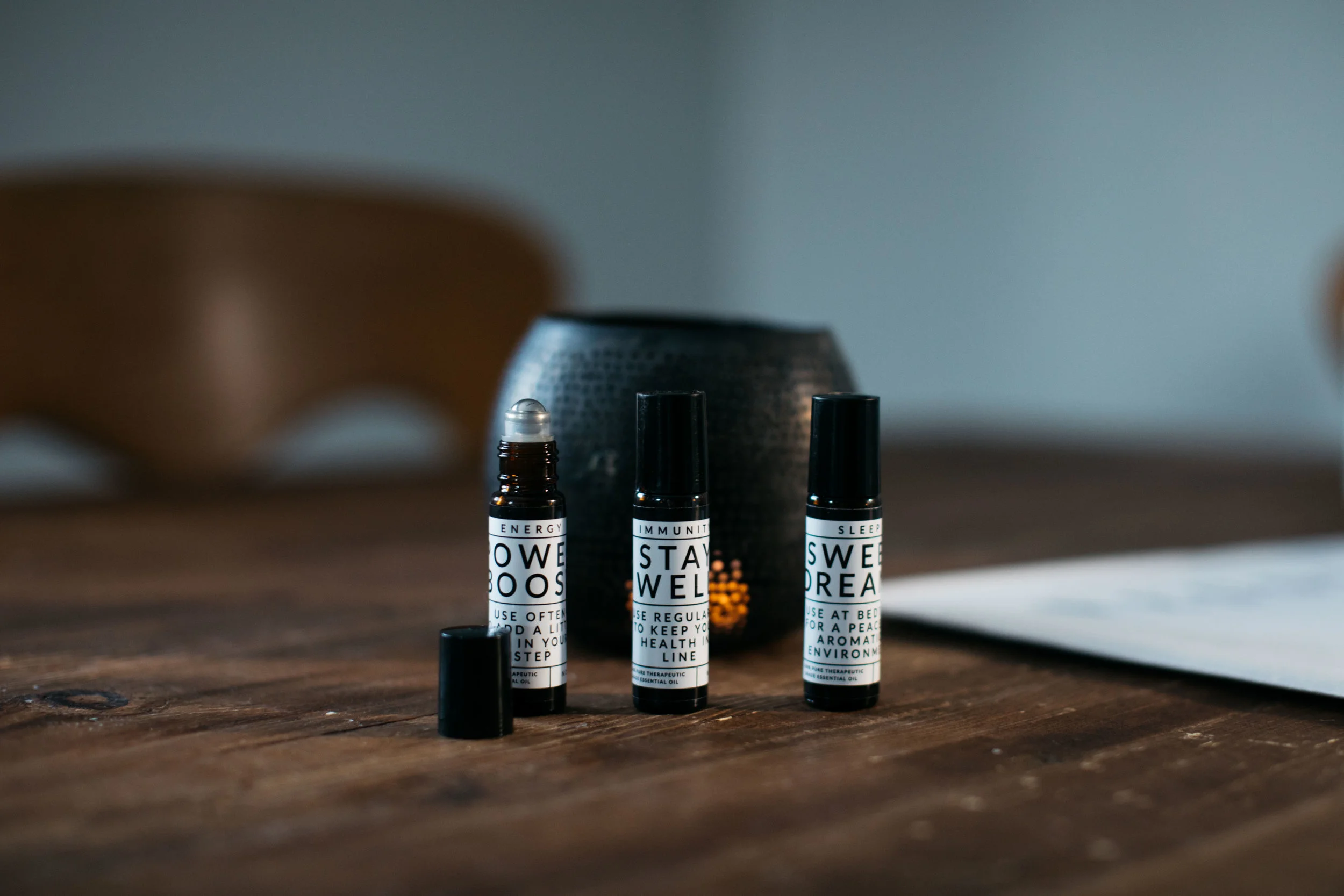 Immunity Roller: Buy glass roller bottles (amazon), always add your Essential Oils first, then a carrier oil to fill the rest of the bottle. I send a recipe kit when you purchase your starter kit with me. This helps you sort through which carrier oil will be best for the roller you’re making as well as the full recipe for an immunity roller for both you and your little.