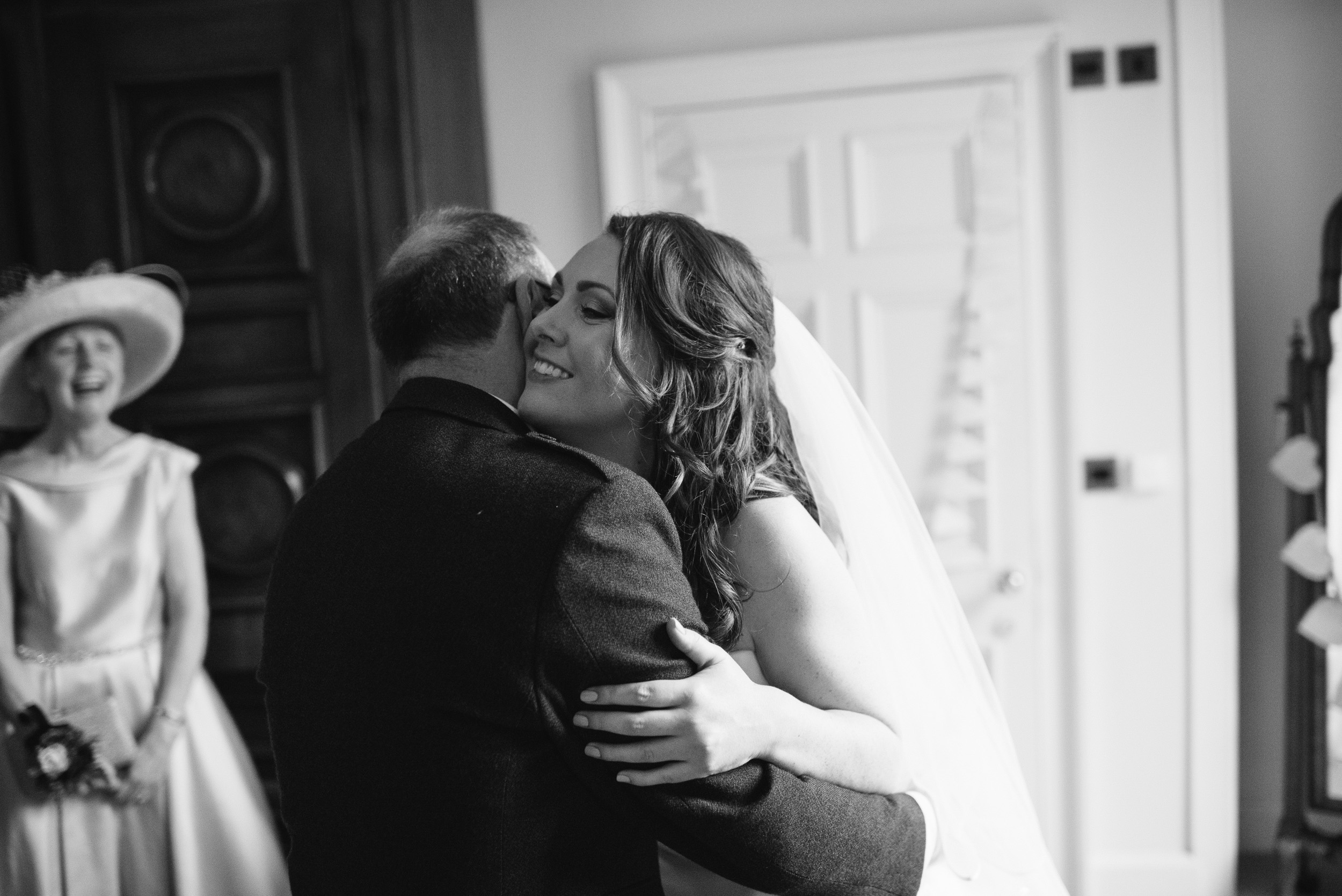Bride seeing dad
